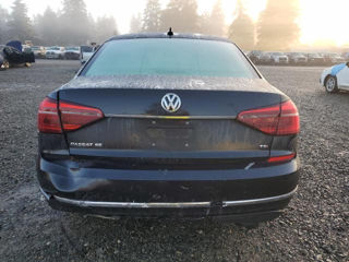 Volkswagen Passat foto 6