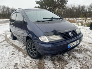 Volkswagen Sharan foto 6