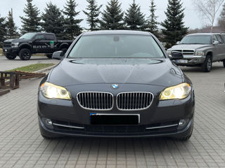 BMW 5 Series foto 2