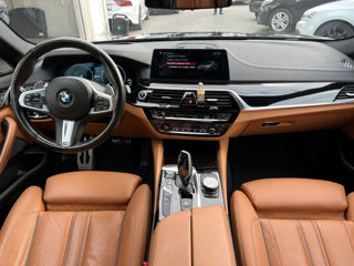 BMW 5 Series foto 10