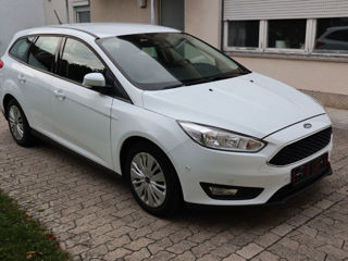 Ford Focus foto 2