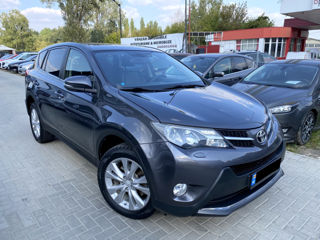 Toyota Rav 4 foto 4