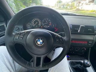 BMW 5 Series foto 8