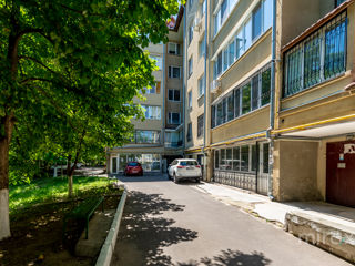 Apartament cu 3 camere, 113 m², Buiucani, Chișinău foto 20