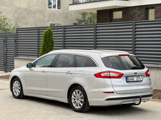 Ford Mondeo foto 4