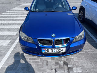 BMW 3 Series foto 5