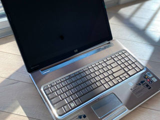 Vând Laptop HP Pavilion dv7 - pentru piese foto 1