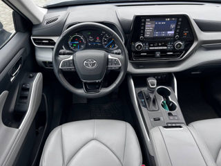 Toyota Highlander foto 7