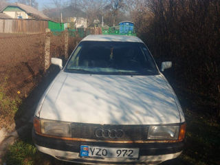 Audi 80