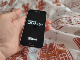 Vind samsung Galaxy S5 in stare buna 16Gb