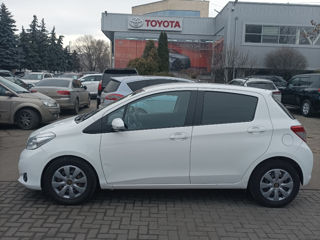 Toyota Yaris foto 3