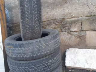 Se vinde 175/70 r14 - 4 buc iarnă