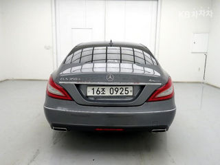 Mercedes CLS-Class foto 3