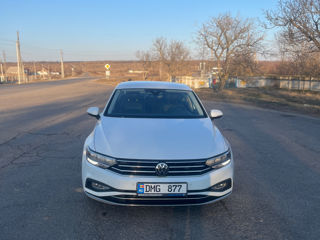 Volkswagen Passat foto 3