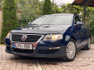 Volkswagen Passat foto 1