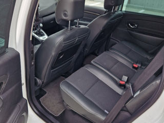 Renault Scenic foto 9