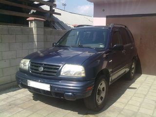 Suzuki Grand Vitara foto 1