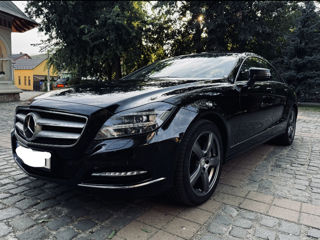 Mercedes CLS-Class foto 2