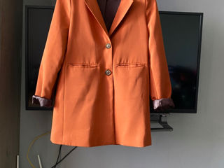 Пиджак актуальный цвета терракот foto 1
