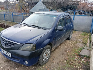 Dacia Logan foto 3