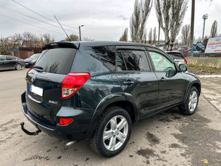 Toyota Rav 4 foto 9