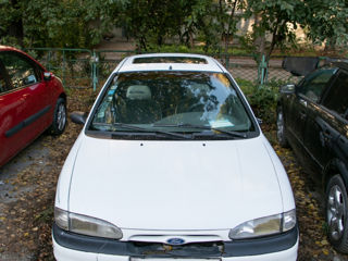 Ford Mondeo foto 4