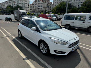 Ford Focus foto 2