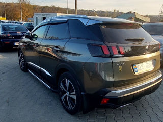 Peugeot 3008 foto 3