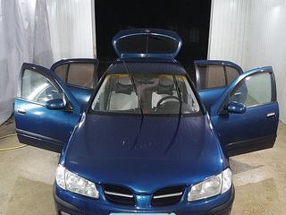 Nissan Almera foto 4