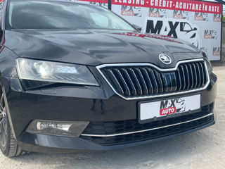 Skoda Superb foto 3