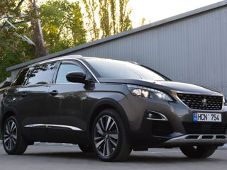 Peugeot 5008 foto 3