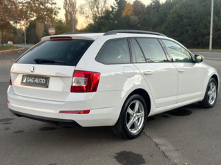 Skoda Octavia foto 4