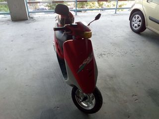 Honda DIO 28 SR foto 2