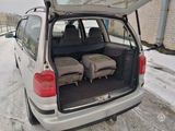 Volkswagen Sharan foto 9