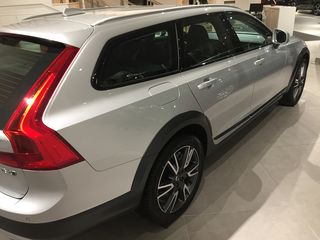 Volvo V90 foto 5