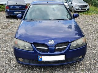 Nissan Almera foto 2