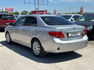 Toyota Corolla foto 8