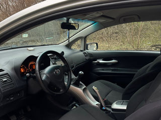 Toyota Auris foto 5