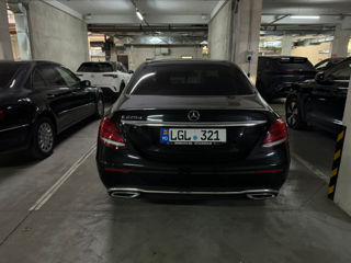 Mercedes E-Class foto 6