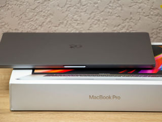 Macbook Pro 15 2018/ Core I7 8750H/ 16Gb Ram/ Radeon Pro 555X/ 500Gb SSD/ 15.4" Retina!! foto 14