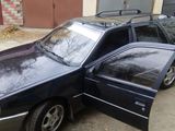 Peugeot 405 foto 2