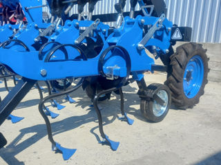 Cultivator cu fertilizare super oferta, pret: 5500 Euro !!! foto 8