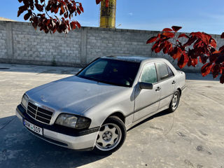 Mercedes C-Class