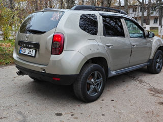 Dacia Duster foto 2