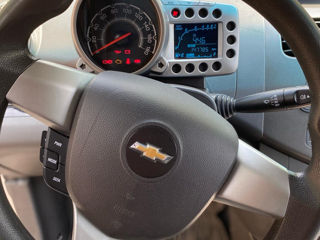 Chevrolet Spark foto 1