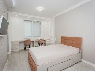 Apartament cu 2 camere, 90 m², Botanica, Chișinău foto 5