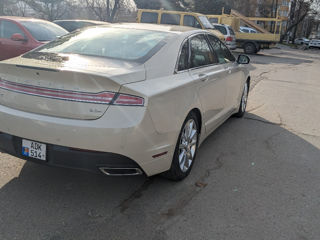 Lincoln MKZ