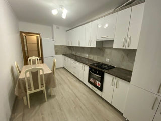 Apartament cu 2 camere, 70 m², Râșcani, Chișinău foto 2