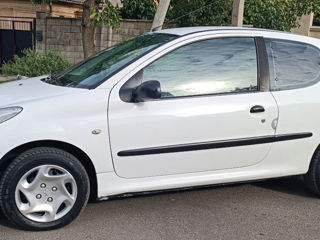 Peugeot 206 foto 4