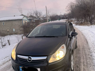 Opel Corsa foto 2